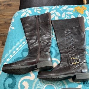 Life Stride wide calf boots